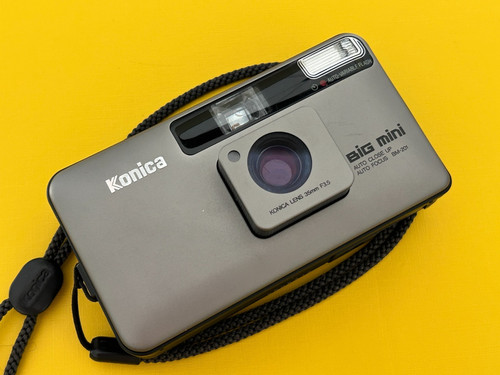 Konica big mini con obiettivo - con,
