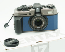 PENTAX 17 fotocamera analogica
